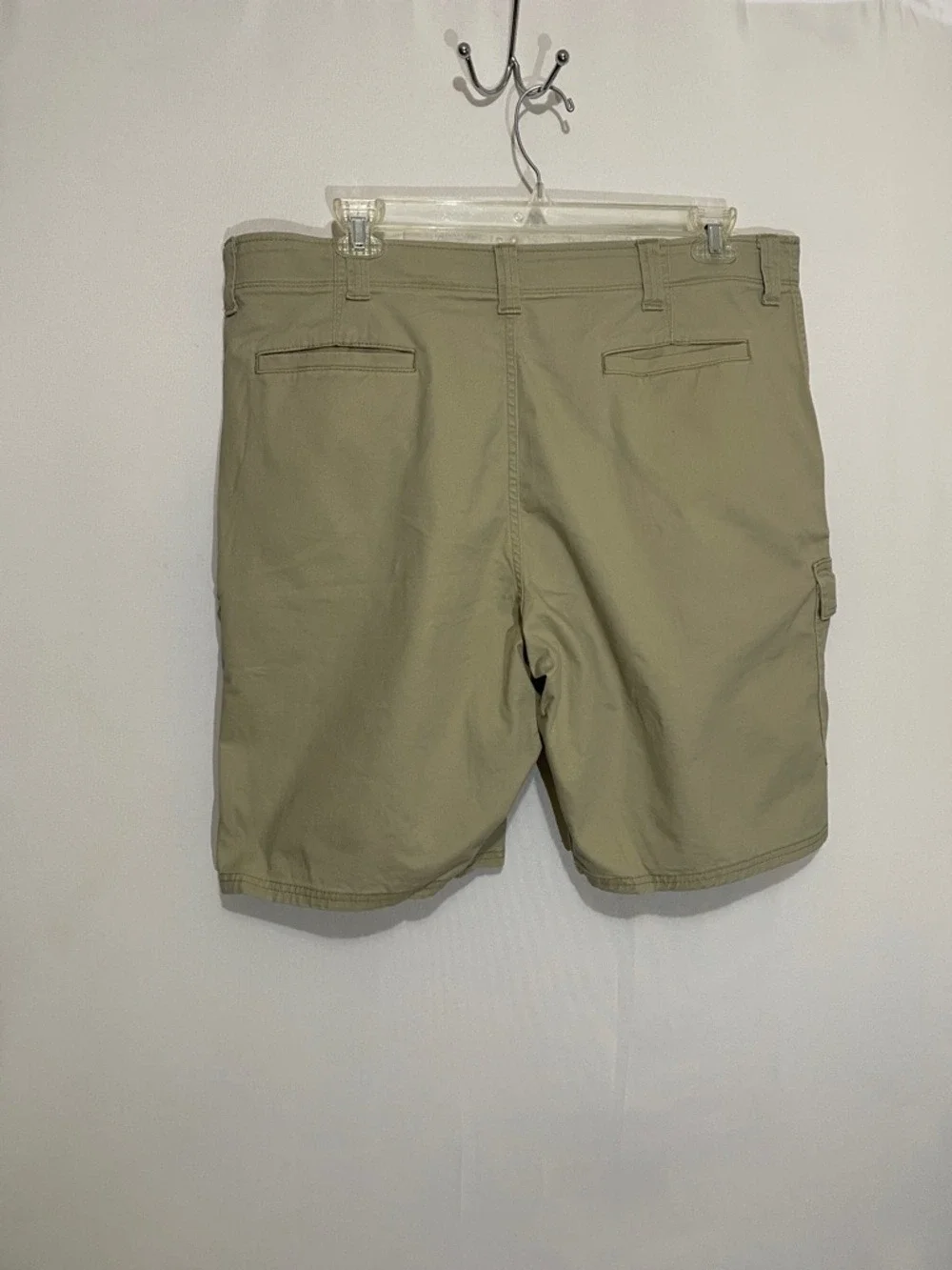 Wrangler Men's Stretch Cargo Shorts in Khaki Sz 40